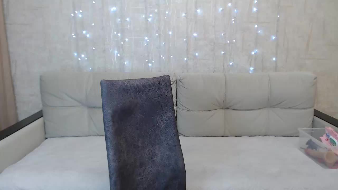 JenniferTheChic Adult Chat December 14, 2025