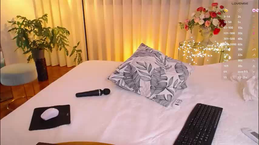 adelina_shine Adult Chat December 15, 2025