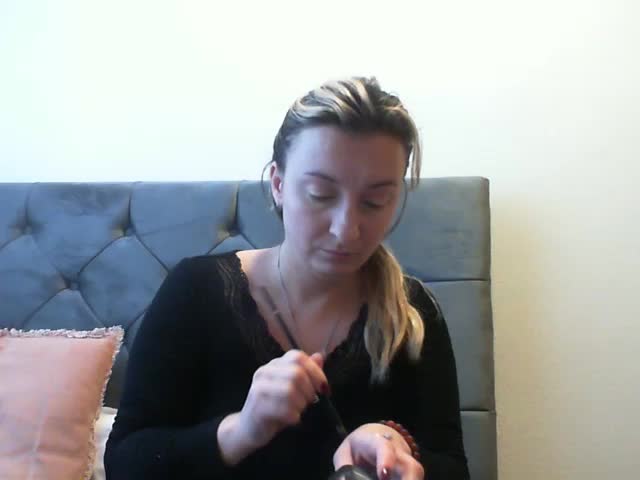 RuslanaFlower Adult Chat December 14, 2025