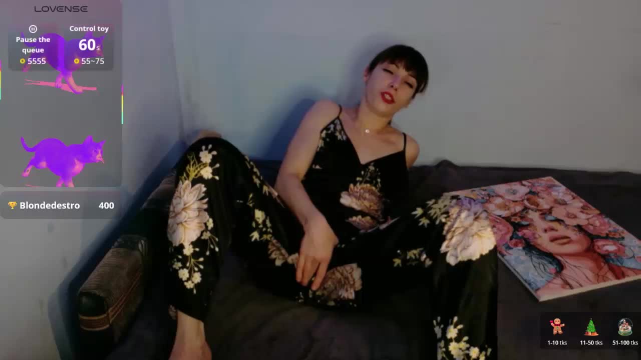 Lady-Caroline Adult Chat December 14, 2025