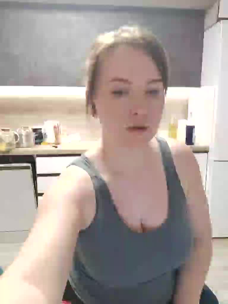 Katniss_K Adult Chat December 15, 2025