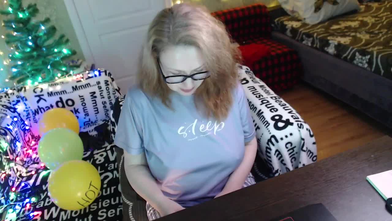 MeganIris Adult Chat December 14, 2025