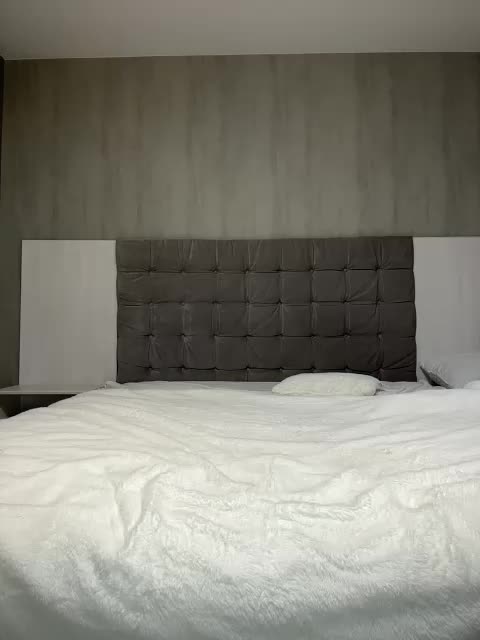 BabyDarii Adult Chat December 15, 2025