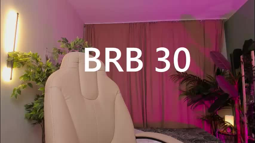 halle_berrry Adult Chat December 15, 2025