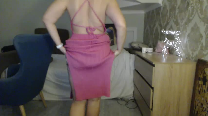 Mallinia Adult Chat December 14, 2025