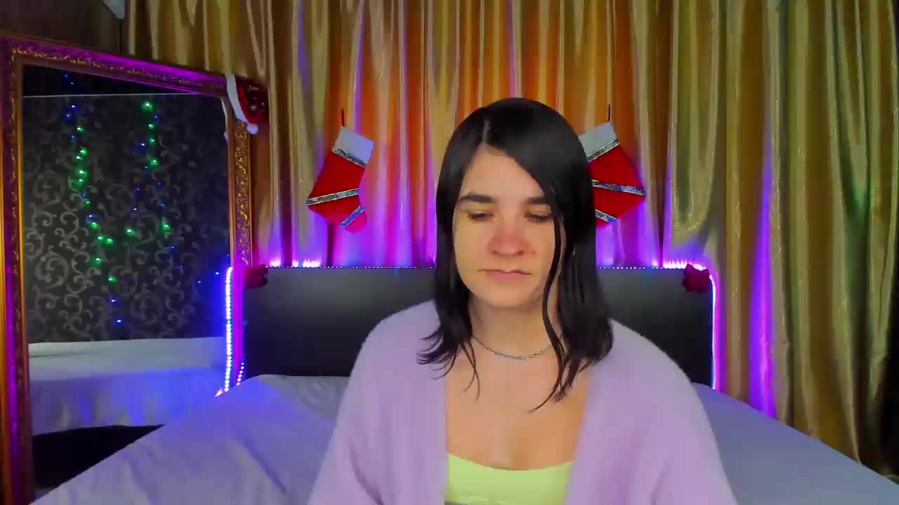 Polly-Love Adult Chat December 14, 2025