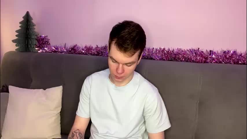 julielourens Adult Chat December 15, 2025