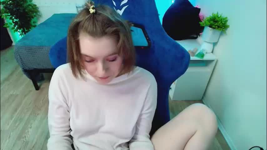 topcranberry Adult Chat December 15, 2025