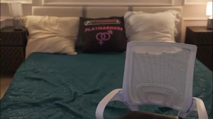 bright_diamonds_054 Adult Chat December 15, 2025