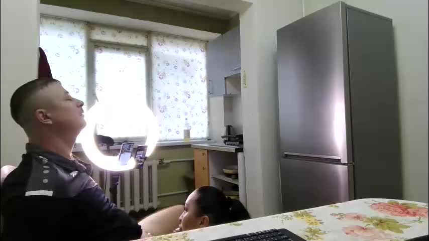 best_ass2000 Adult Chat December 15, 2025