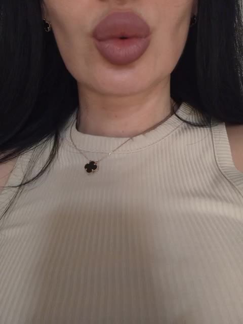 Black_chick Adult Chat December 15, 2025