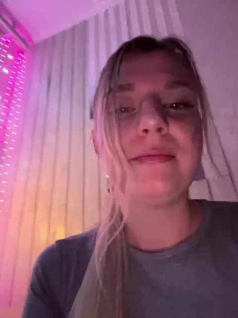 KotiMrrr Adult Chat December 15, 2025