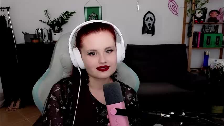 dellacrush_ Adult Chat December 15, 2025