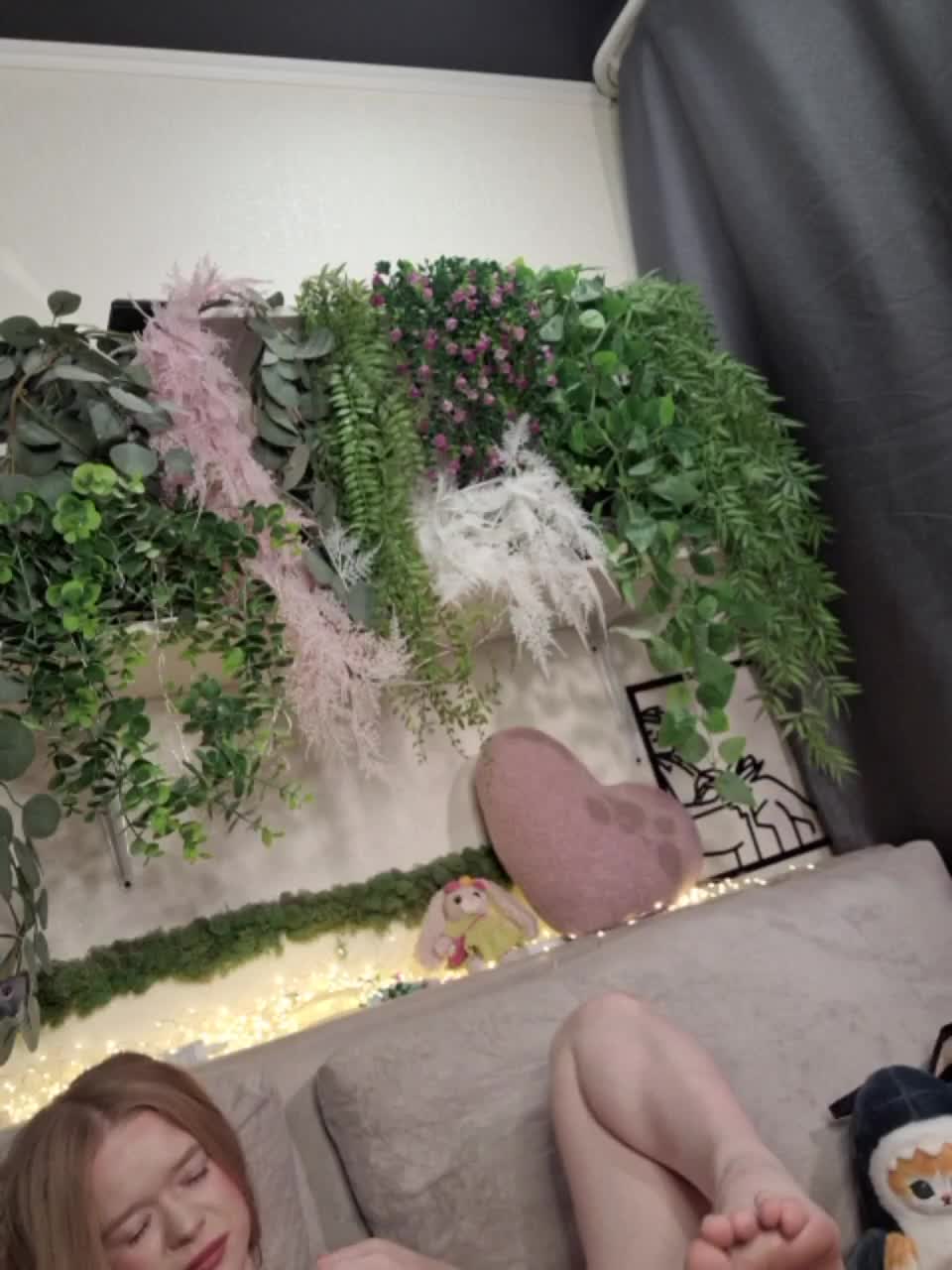 -scyrim- Adult Chat December 15, 2025