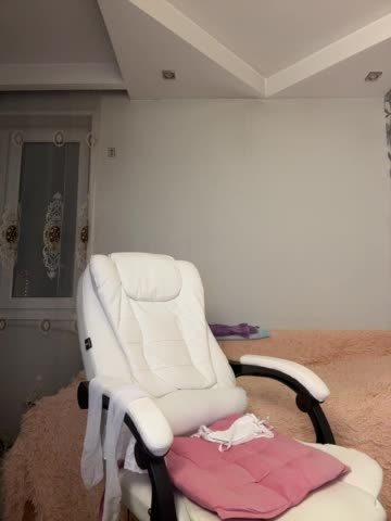 Eva-Bella Adult Chat December 15, 2025