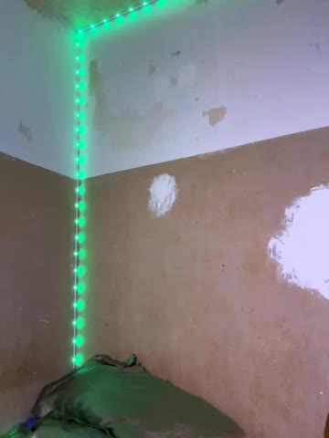 saint_cat25 Adult Chat December 15, 2025