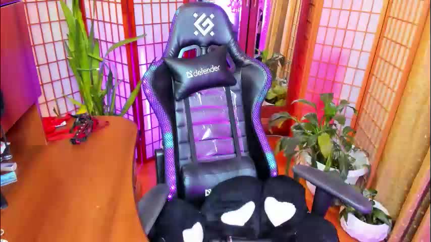 hannah_chaos Adult Chat December 15, 2025