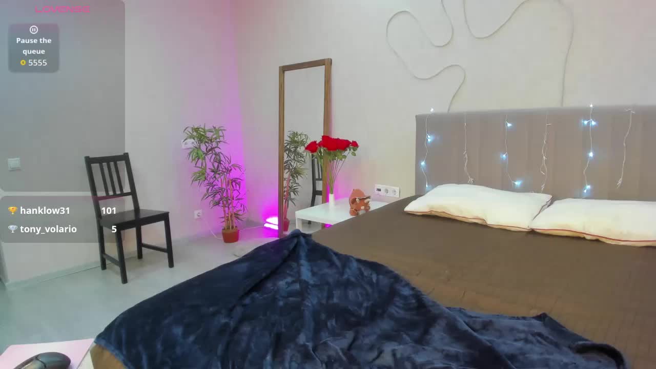 Jerry-Hall Adult Chat December 15, 2025