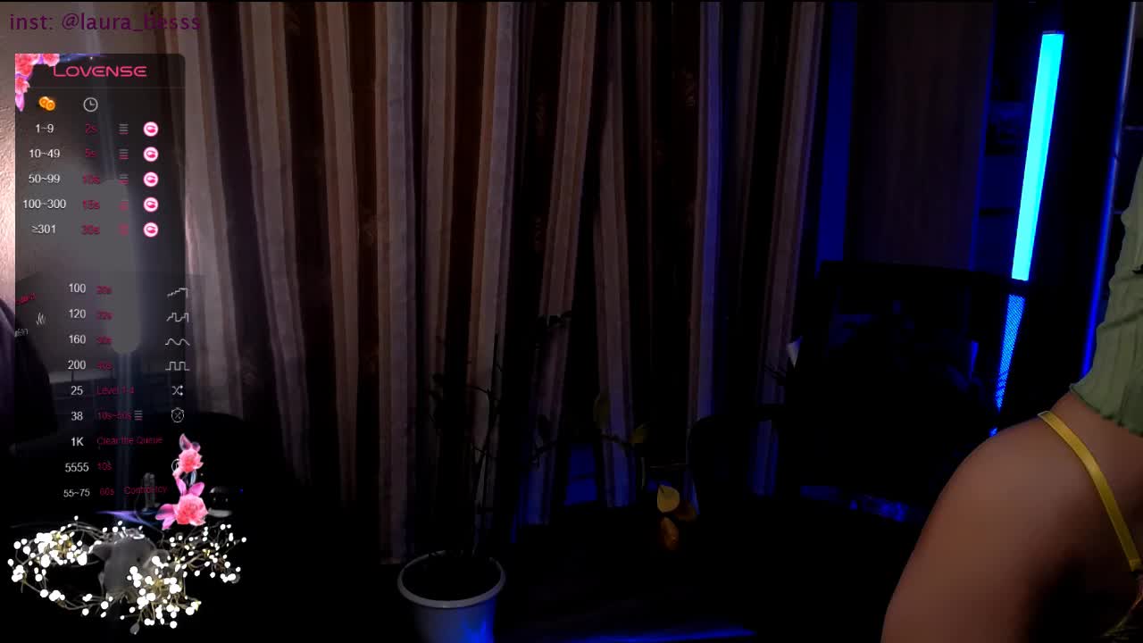 LauraBess Adult Chat December 15, 2025