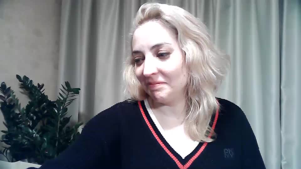 mariska-kiska Adult Chat December 15, 2025