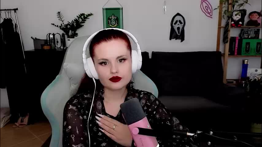 dellacrush_ Adult Chat December 15, 2025