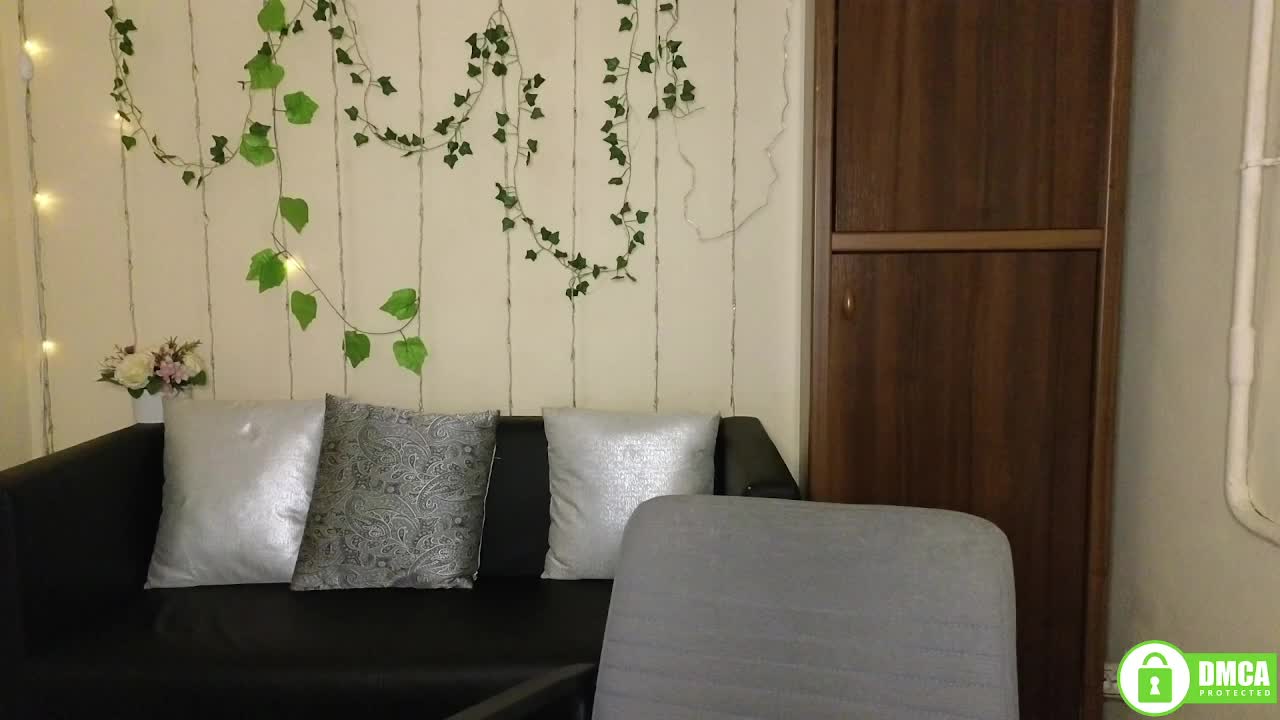 Jullyblondkiss Adult Chat December 15, 2025