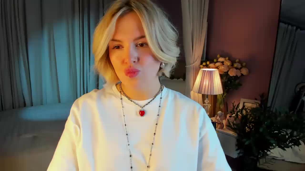 Nikki-Kai Adult Chat December 15, 2025