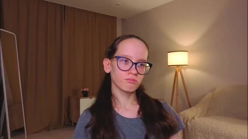 lynettebails Adult Chat December 15, 2025