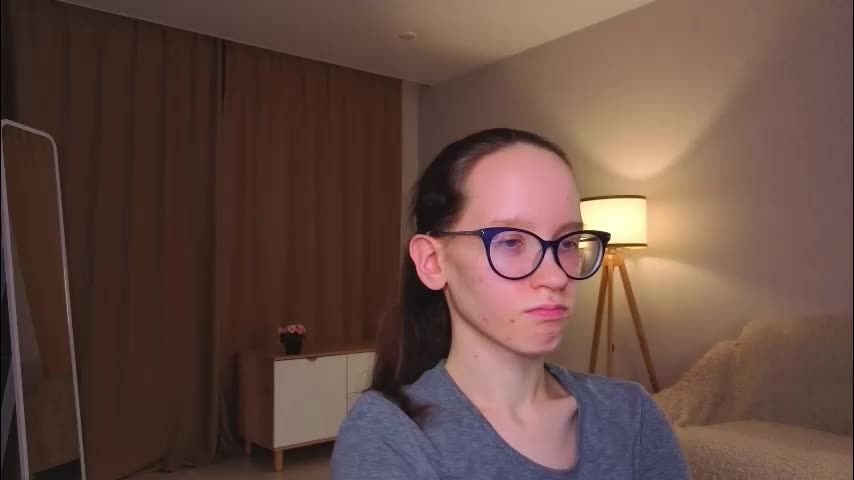 lynettebails Adult Chat December 15, 2025