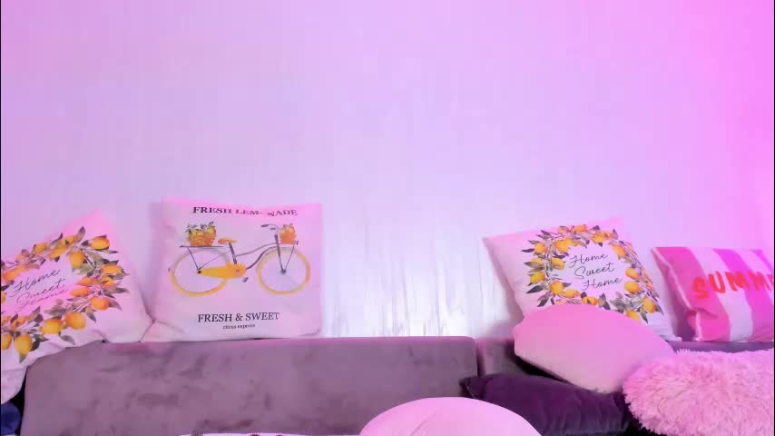 kimkardassiann Adult Chat December 15, 2025