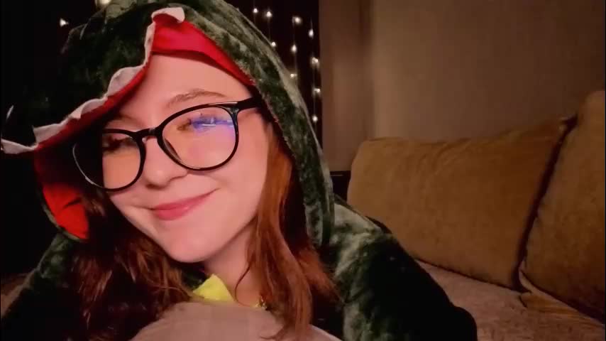 diana_floweri Adult Chat December 15, 2025