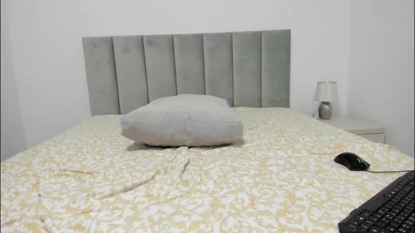 rosasweet02 Adult Chat December 15, 2025