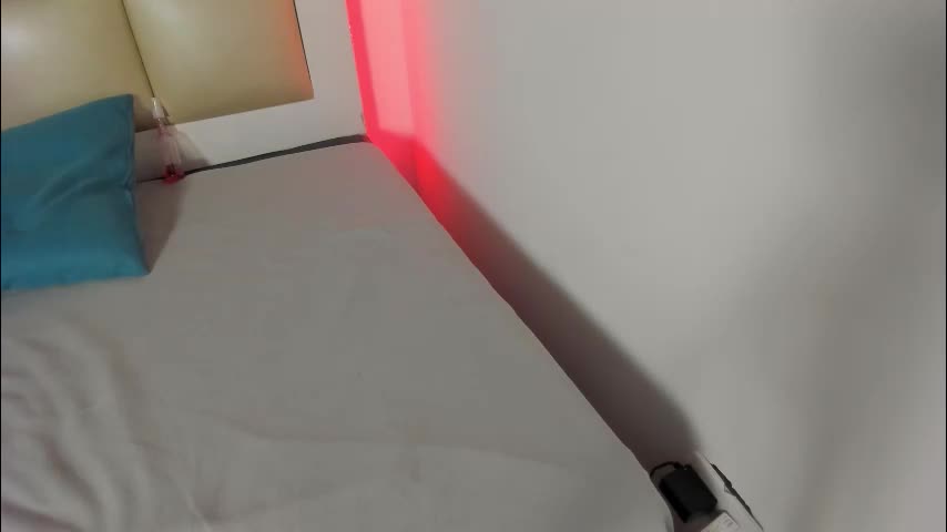 jadeestudios Adult Chat December 15, 2025