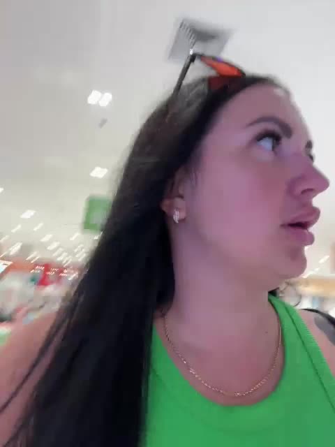 KROSHKA_N Adult Chat December 15, 2025