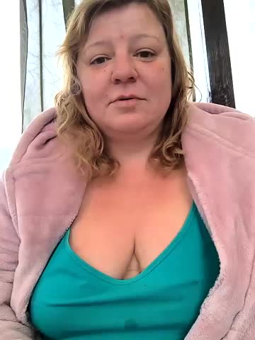 jusichka Adult Chat December 15, 2025