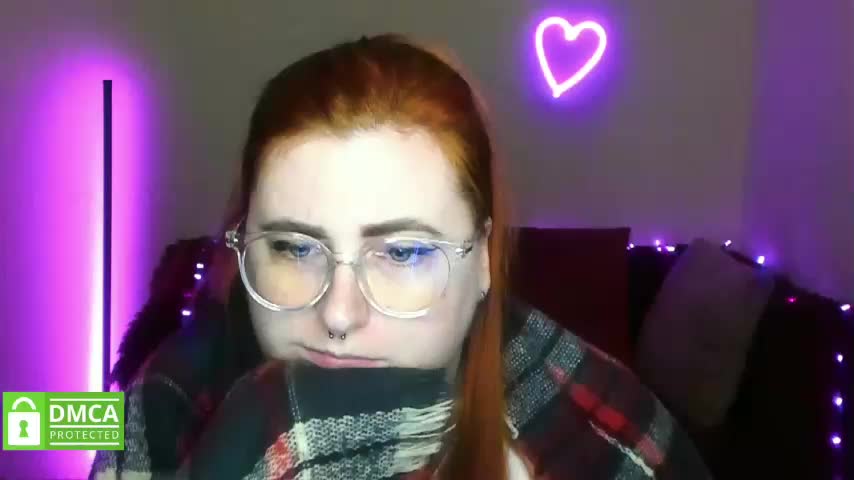 Aliciaredluv Adult Chat December 15, 2025