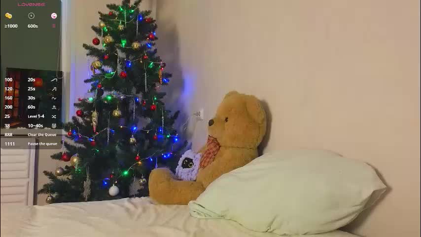 summer_hazee Adult Chat December 15, 2025