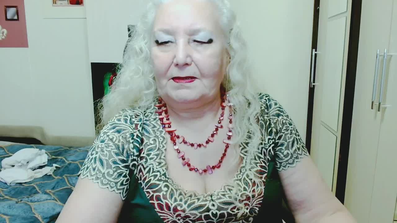 GrannyWants Adult Chat December 15, 2025