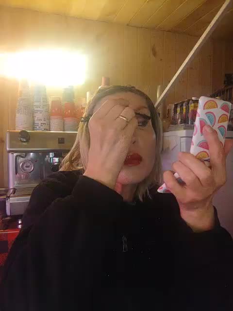 Katriona Adult Chat December 15, 2025