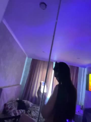 Azia_love_ Adult Chat December 15, 2025