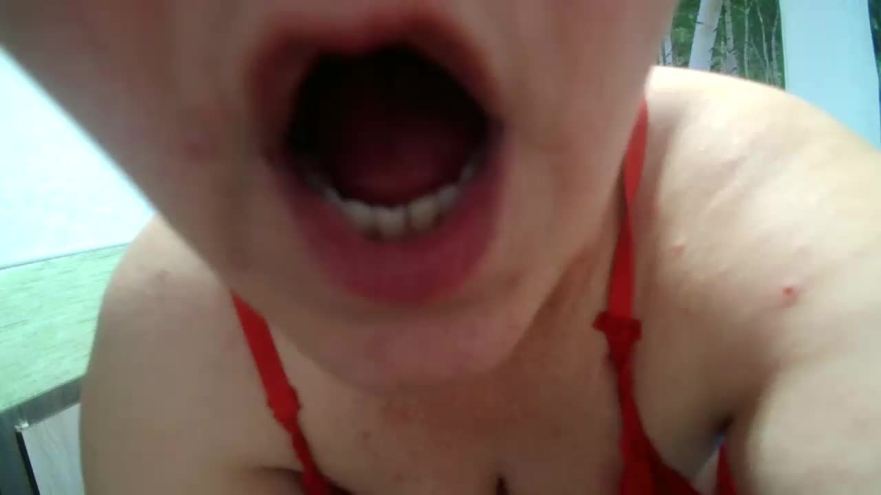 AnnaGoldXx Adult Chat December 15, 2025