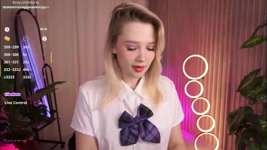 laurawifeness Adult Chat December 15, 2025