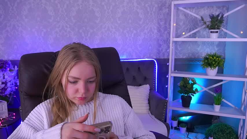 EmilySunshineS Adult Chat December 15, 2025