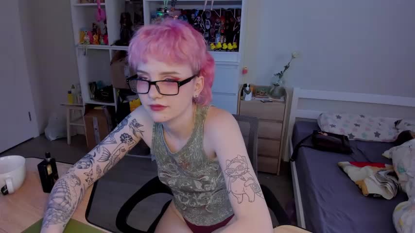 School_Love Adult Chat December 15, 2025