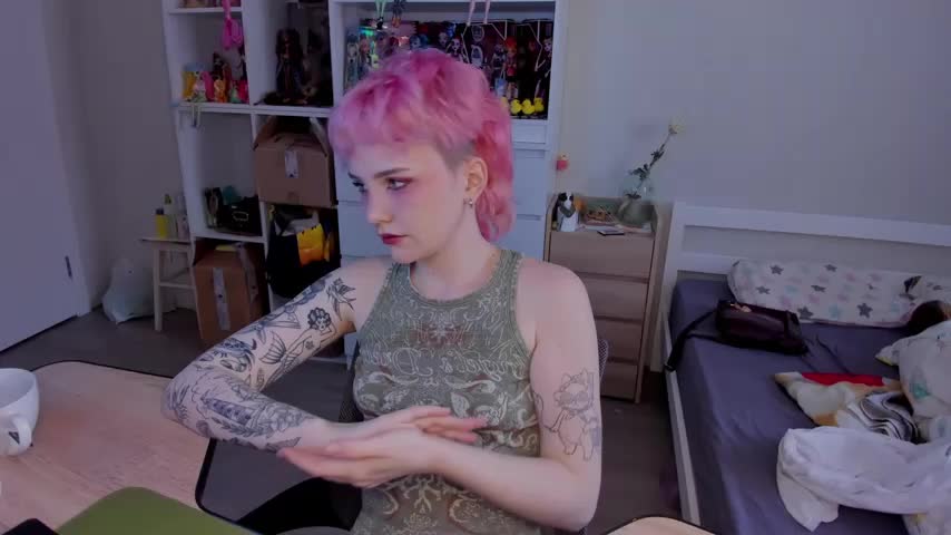 School_Love Adult Chat December 15, 2025