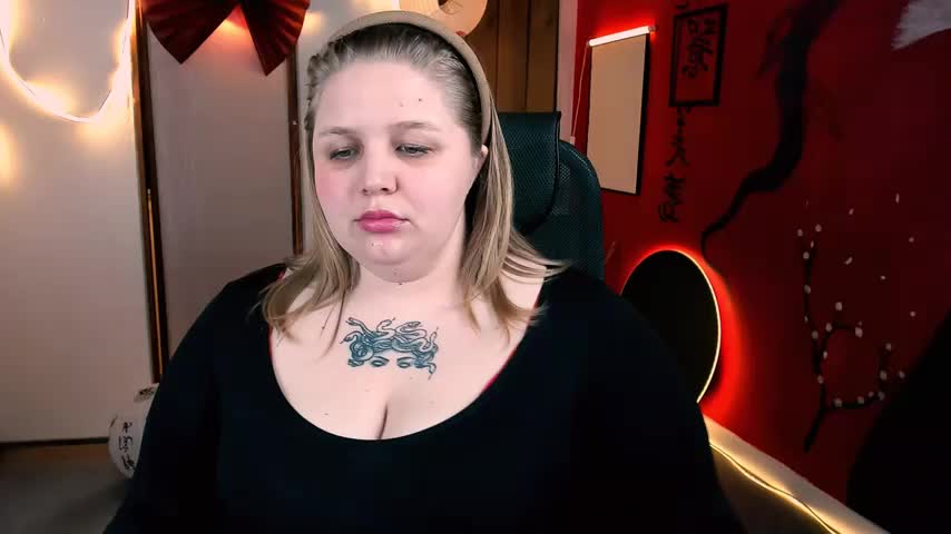 SladaDell Adult Chat December 15, 2025