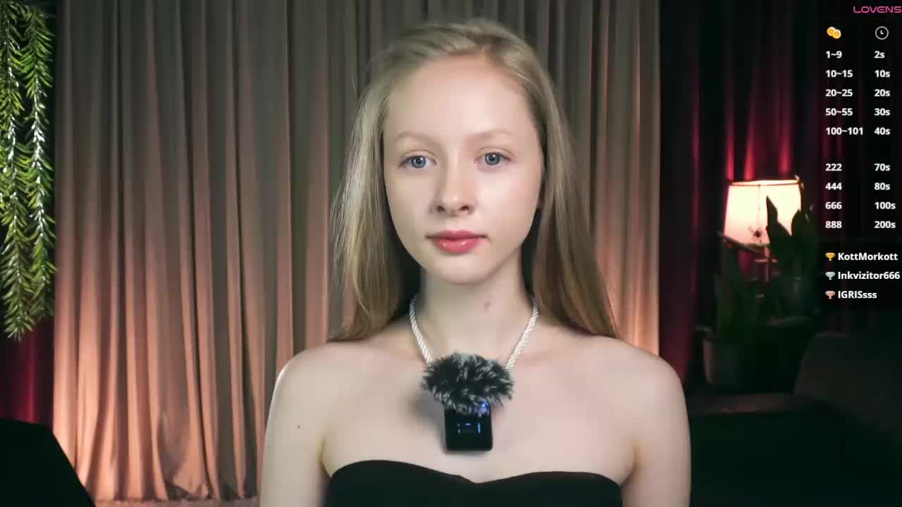 MiaVebes Adult Chat December 16, 2025