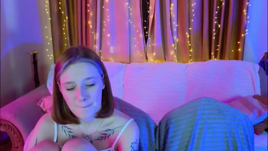 berry_assortment Adult Chat December 15, 2025