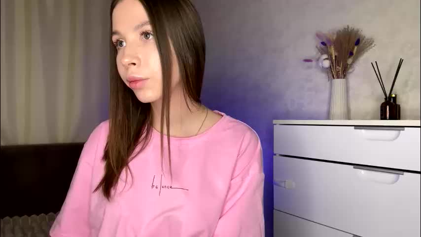 lunail Adult Chat December 15, 2025