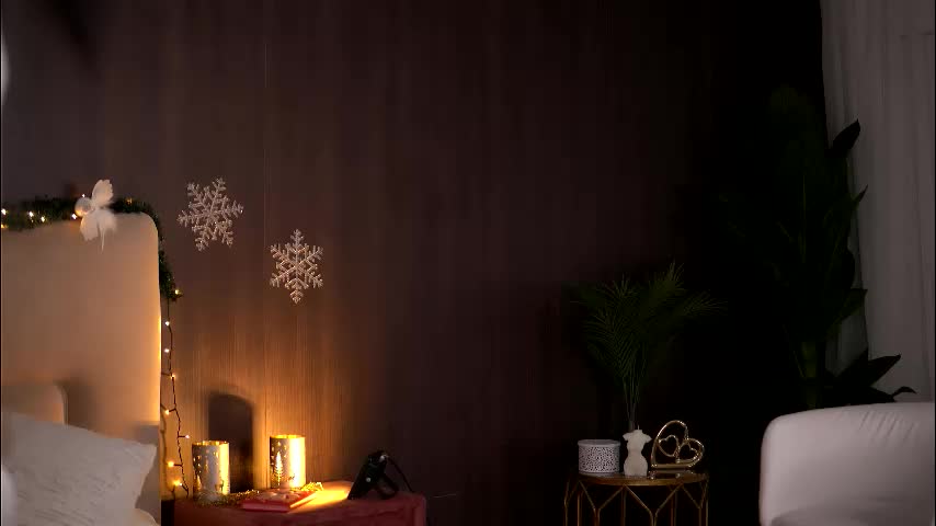 chloedevinex Adult Chat December 16, 2025